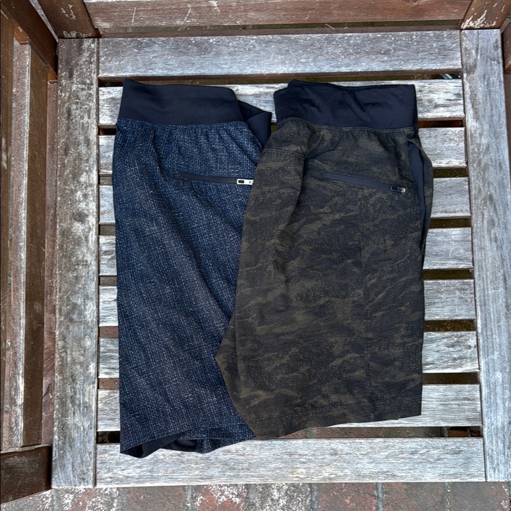 Bundle - TWO Lululemon Men’s short - size large